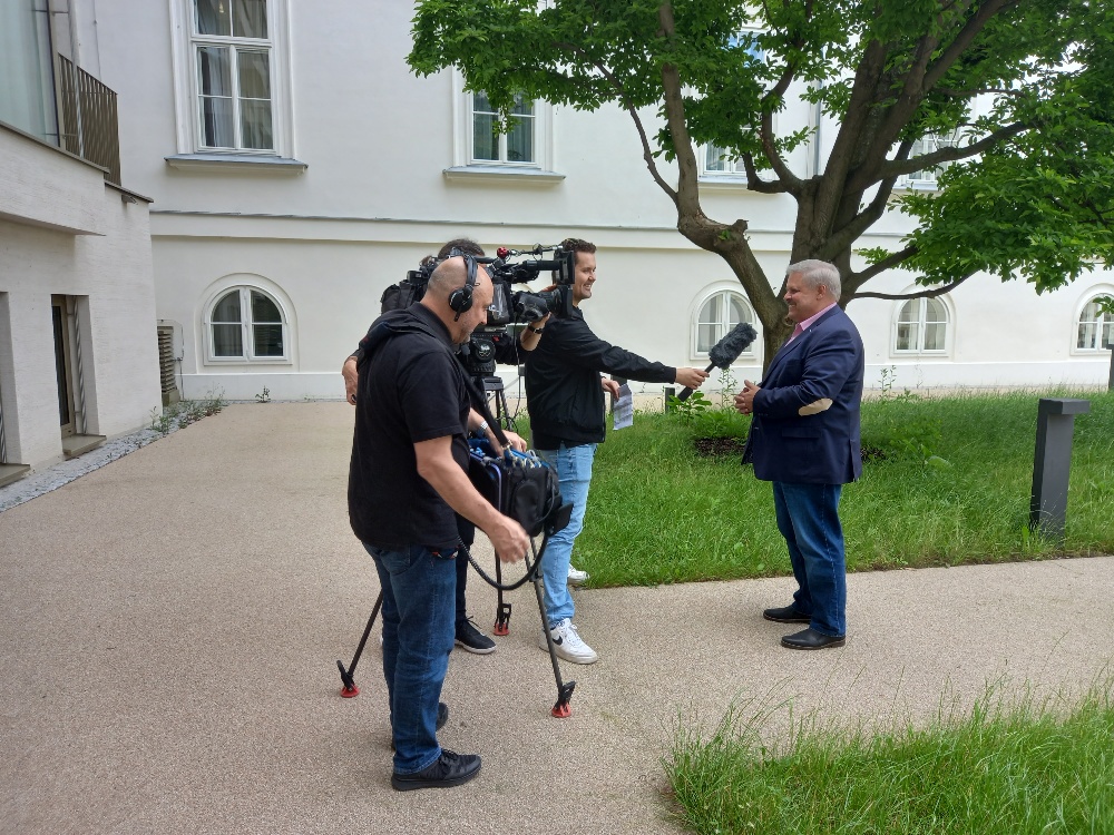 Puls24 Dreh 24h Betreuung 24Mai2023 2